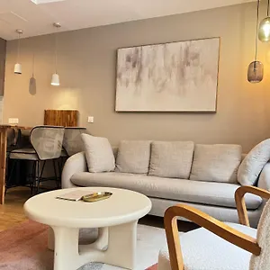 60 M2 Xx Center Of Xx 2 Bedrooms & 2 Bathrooms Apartment