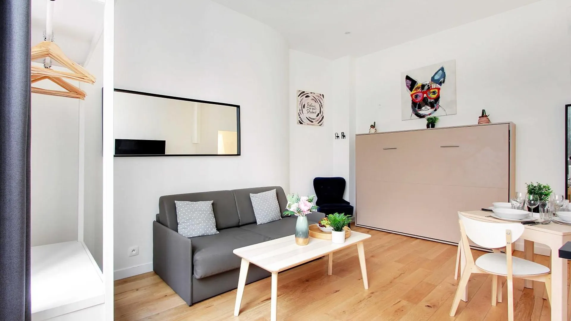 Apartment Charmant Studio Au Coeur De La Vie Parisienne